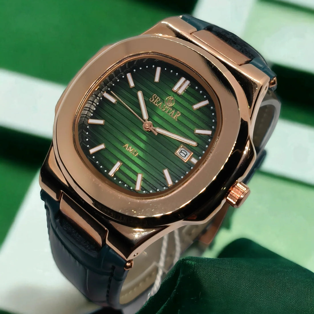 Seastar Luxury Green Dial Watch - Premium Leather Strap Timepiece