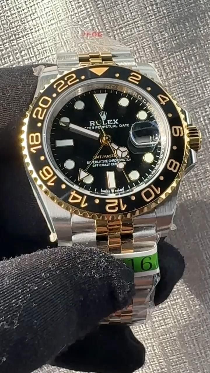 Rolex GMT-Master II 'Batman' – Black & golden Bezel | Jubilee Bracelet